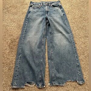 AE American Eagle Dreamy Drape Super High-Rise Baggy Wide-Leg Jeans 6 XSHORT